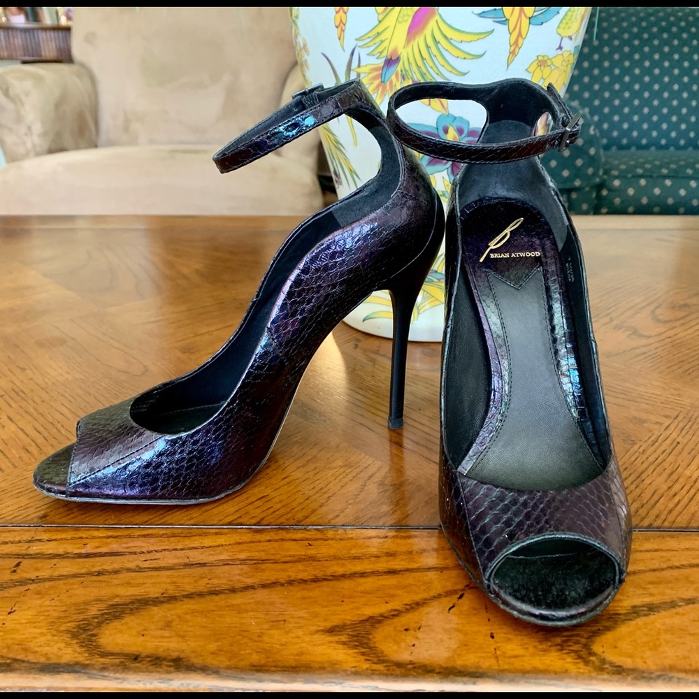 B BRIAN ATWOOD HEELS